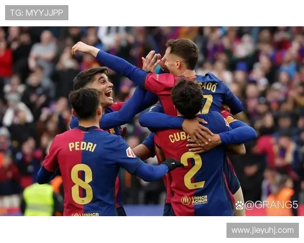 各大足球明星精彩进球瞬间回顾与图片分享